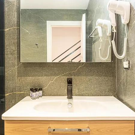 Ama's Duplex 5 - Parking, Kitchen, Daire *