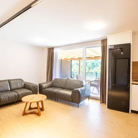 Ama's Duplex 5 - Parking, Kitchen, *