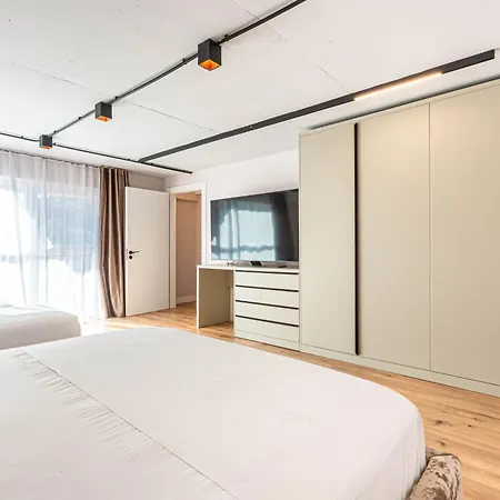 Apartment Ama's Duplex 5 - Parking, Kitchen, Himarë