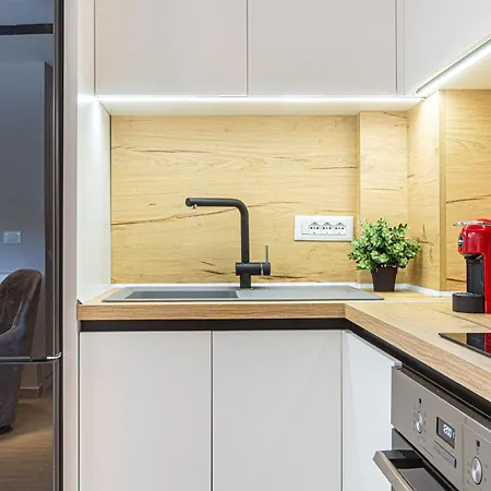 Ama's Duplex 5 - Parking, Kitchen, * Himarë